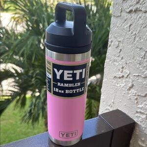 YETI 18oz bottle